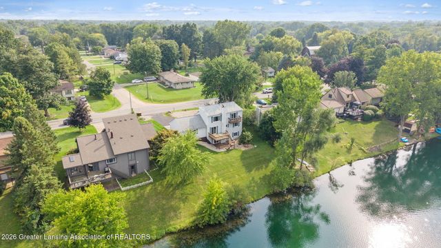 6044 Bishop Road, Lansing, MI 48911