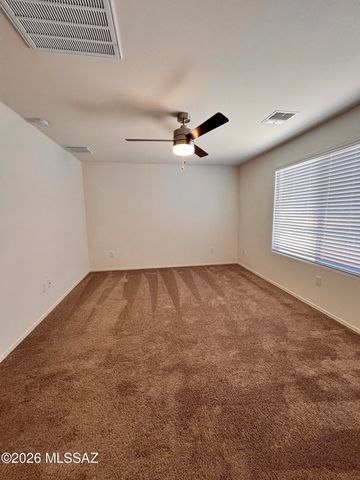 11977 E Chamrod Drive, Vail, AZ 85641