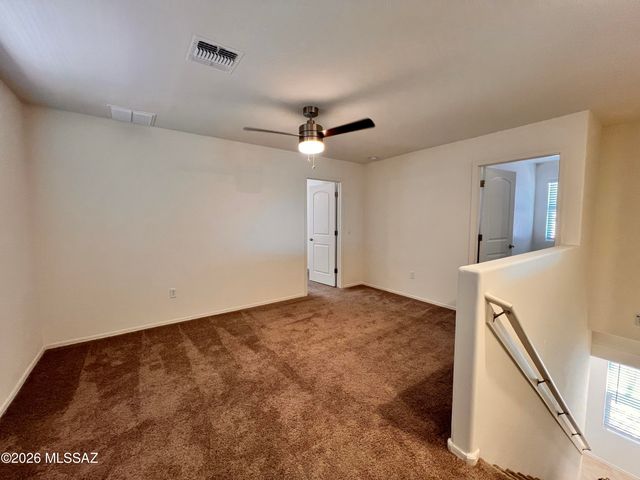 11977 E Chamrod Drive, Vail, AZ 85641