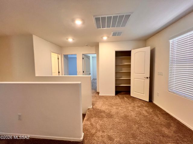 11977 E Chamrod Drive, Vail, AZ 85641