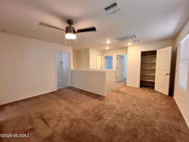 11977 E Chamrod Drive, Vail, AZ 85641