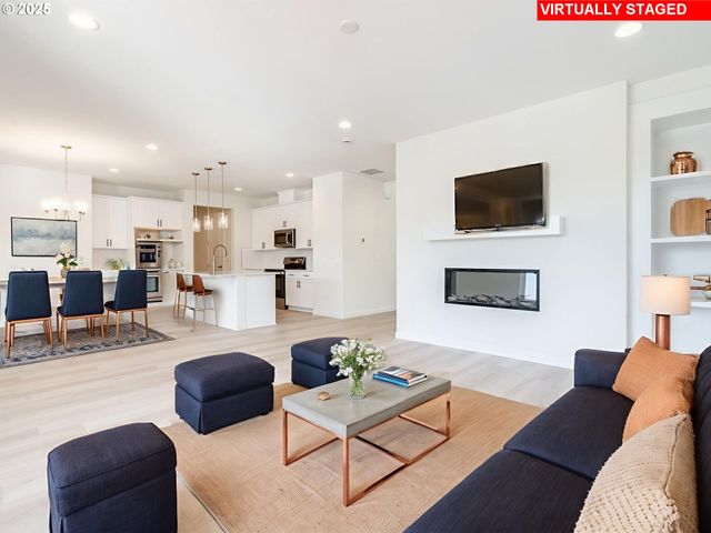 2121 Ne SINGER Ln, Estacada, OR 97023