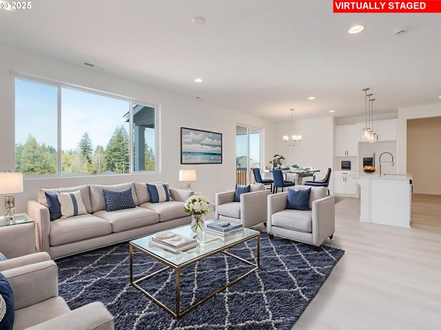 2121 Ne SINGER Ln, Estacada, OR 97023