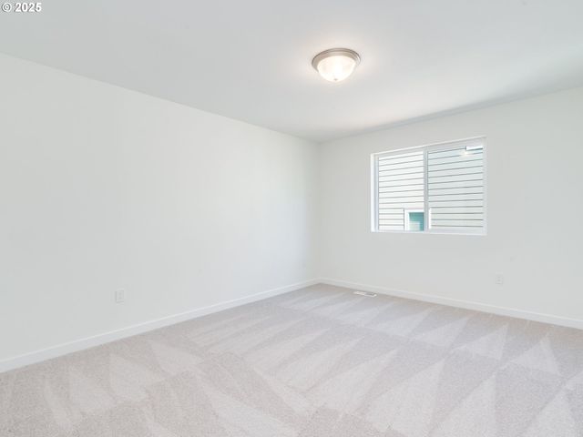 2121 Ne SINGER Ln, Estacada, OR 97023