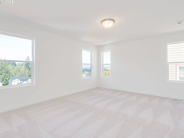 2121 Ne SINGER Ln, Estacada, OR 97023