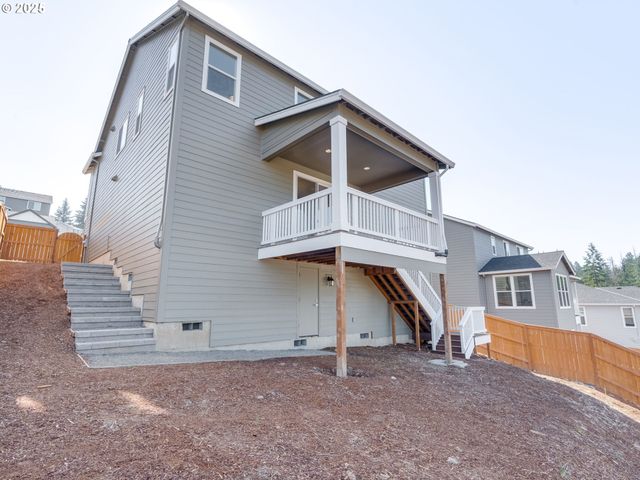 2121 Ne SINGER Ln, Estacada, OR 97023