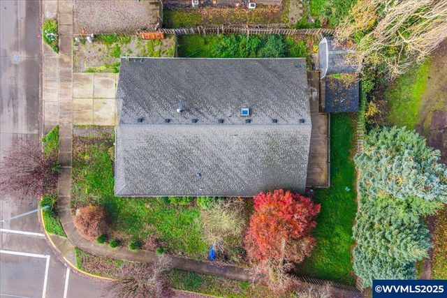 2367 Dorsey Dr, Hubbard, OR 97032