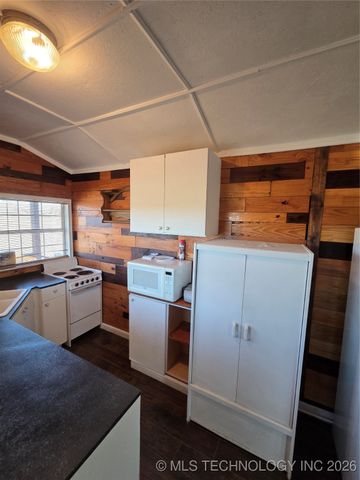 9130 W 510 Road, Pryor, OK 74361