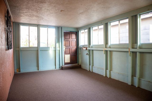 212 Garcia Street NE, Albuquerque, NM 87123