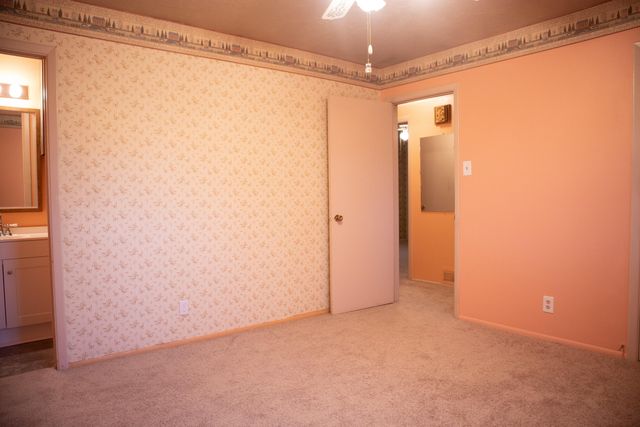 212 Garcia Street NE, Albuquerque, NM 87123