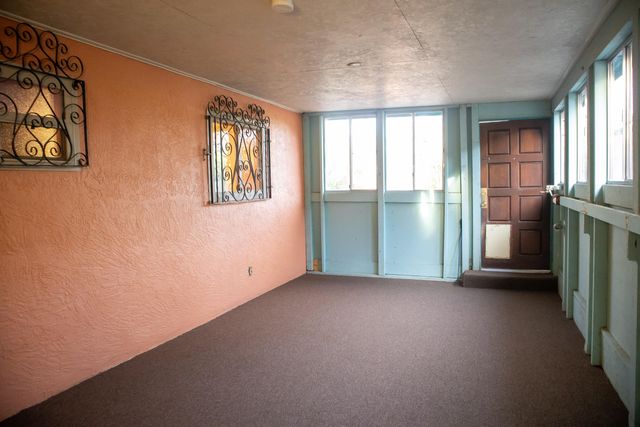 212 Garcia Street NE, Albuquerque, NM 87123