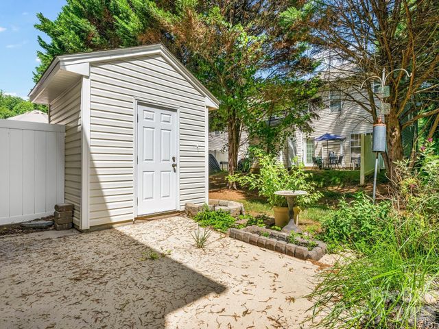 12327 Jessica Place, Charlotte, NC 28269