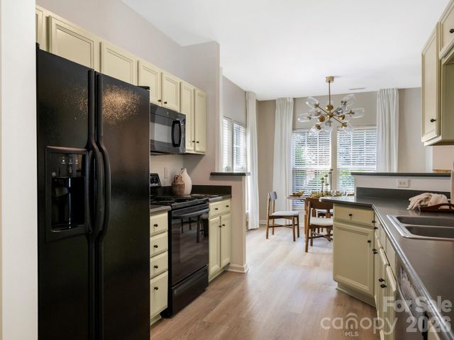 12327 Jessica Place, Charlotte, NC 28269