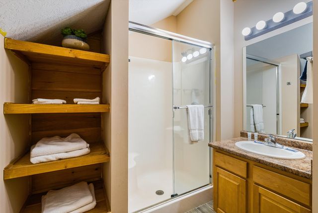839 Golf View Blvd, Pigeon Forge, TN 37863