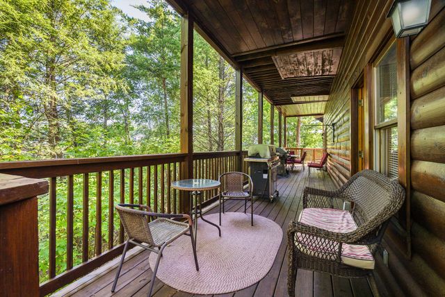 839 Golf View Blvd, Pigeon Forge, TN 37863