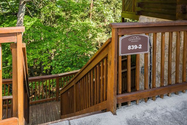 839 Golf View Blvd, Pigeon Forge, TN 37863