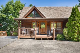 839 Golf View Blvd, Pigeon Forge, TN 37863