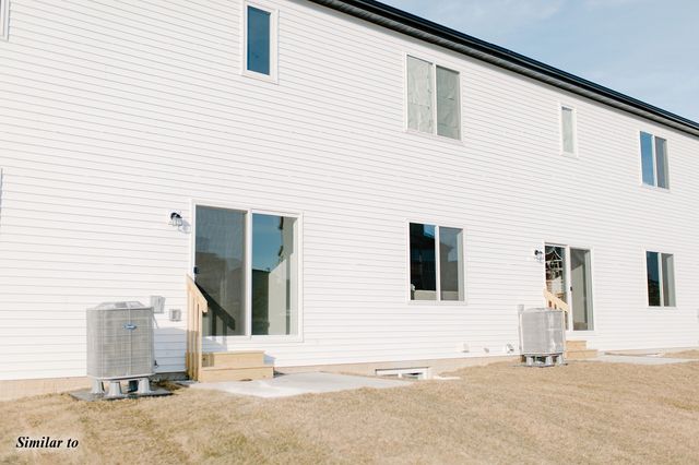 1336 E 28th Street, Norwalk, IA 50211