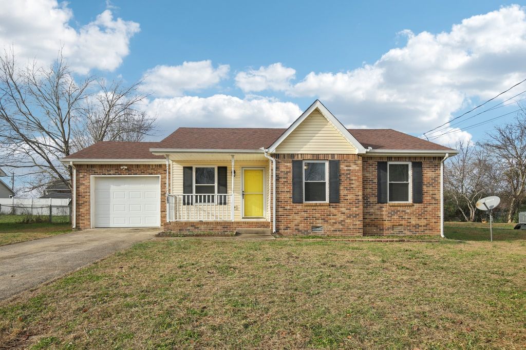 283 Audrea Ln, Clarksville, TN 37042