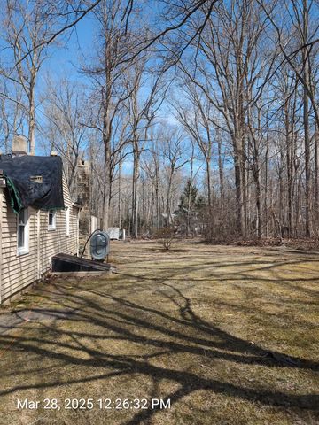 97 Bushy Hill Road, Deep River, CT 06417