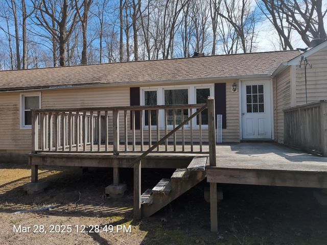 97 Bushy Hill Road, Deep River, CT 06417