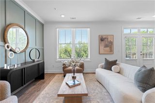 538 Alice Way Boulevard D3, Cumming, GA 30040