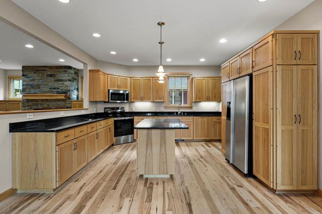 6713 Gaylord Nelson Road, Middleton, WI 53562