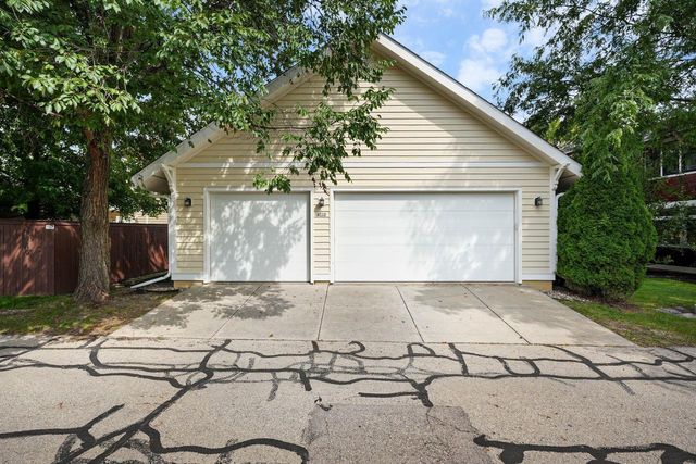 6713 Gaylord Nelson Road, Middleton, WI 53562