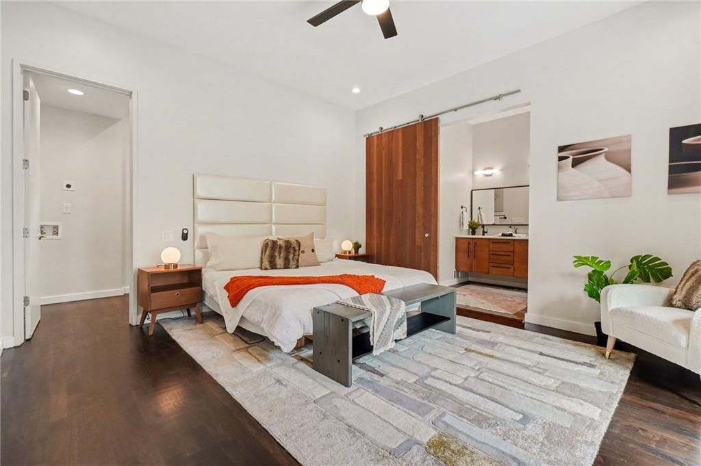 Image 15 of property listing at 504 Morgan Street NE, Atlanta, GA 30308