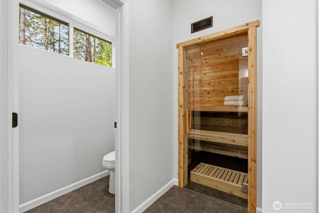 7993 Roundup Lane NW, Silverdale, WA 98383