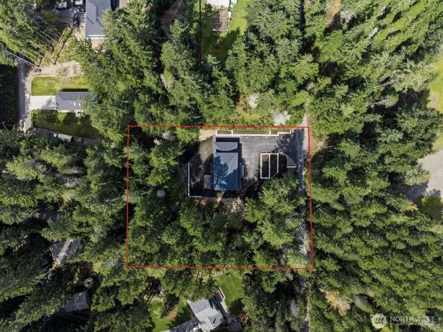 7993 Roundup Lane NW, Silverdale, WA 98383