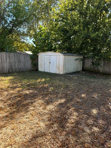 1009 Fairway, Mexia, TX 76667