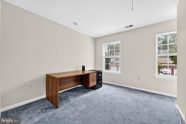 3 FOUNTAYNE LN, Lawrence Township, NJ 08648