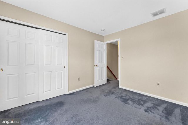 3 FOUNTAYNE LN, Lawrence Township, NJ 08648