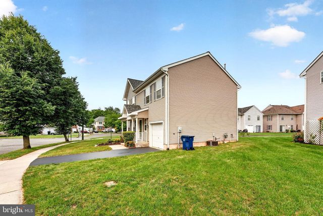 3 FOUNTAYNE LN, Lawrence Township, NJ 08648