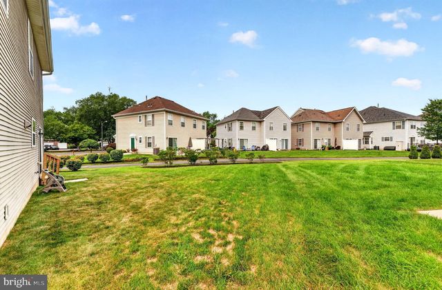 3 FOUNTAYNE LN, Lawrence Township, NJ 08648