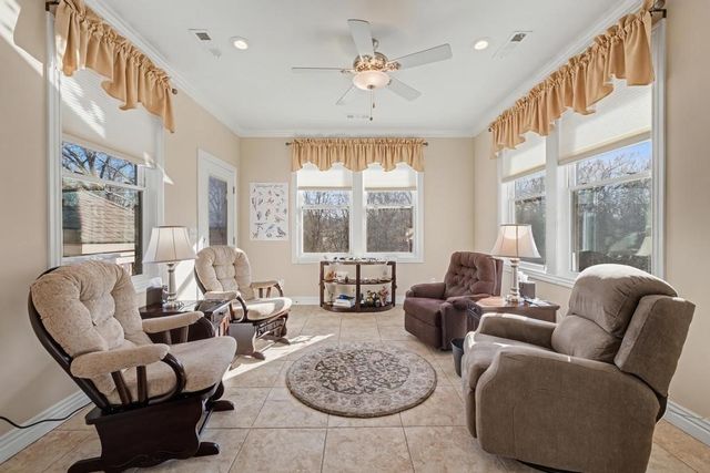 6 Parkridge Drive, Bella Vista, AR 72715