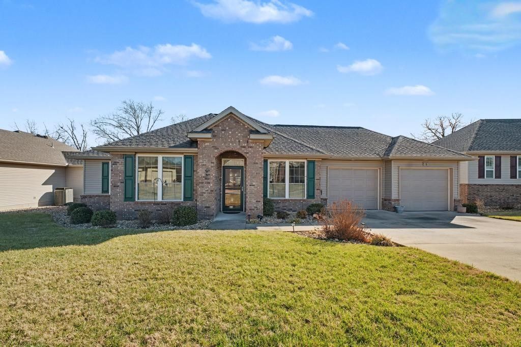 6 Parkridge Drive, Bella Vista, AR 72715