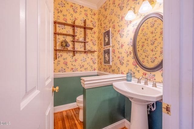 216 Cobblestone Drive, Chapel Hill, NC 27516