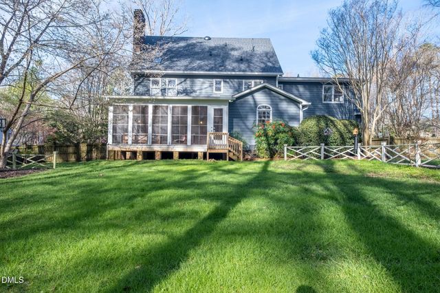 216 Cobblestone Drive, Chapel Hill, NC 27516