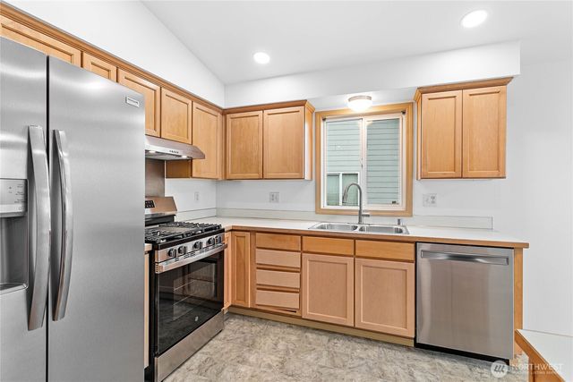 7439 Clamdigger Drive, Blaine, WA 98230