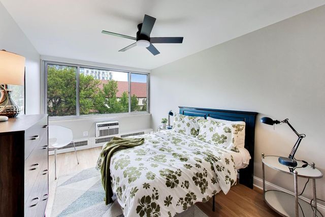 151 N Kenilworth Avenue 2G, Oak Park, IL 60301