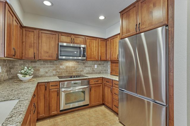 2351 W Settlers Way, Spring, TX 77380