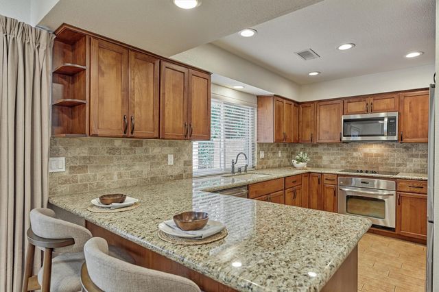 2351 W Settlers Way, Spring, TX 77380