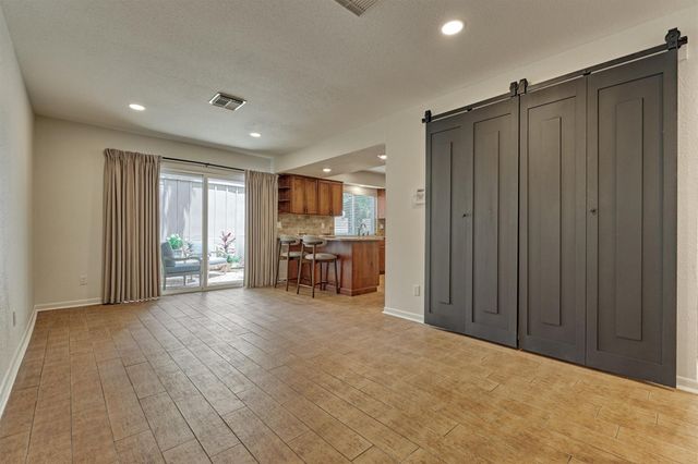 2351 W Settlers Way, Spring, TX 77380