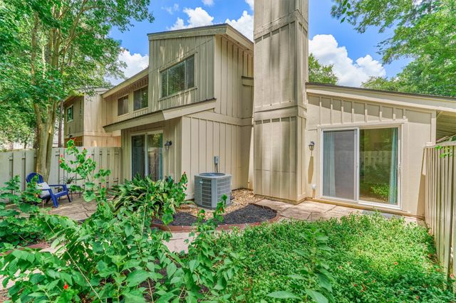 2351 W Settlers Way, Spring, TX 77380