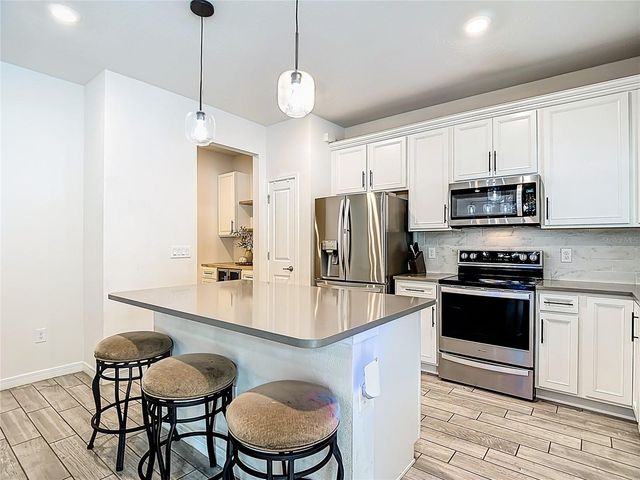 769 PARSONS MOORING COURT, Seffner, FL 33584