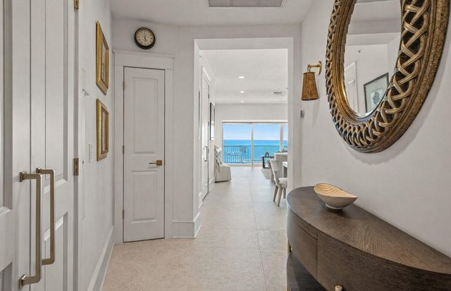 8810 S Sea Oaks Way 406, Vero Beach, FL 32963