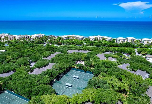 8810 S Sea Oaks Way 406, Vero Beach, FL 32963