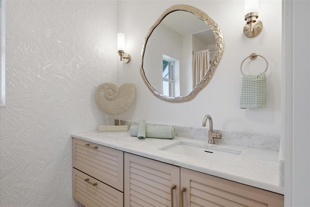 8810 S Sea Oaks Way 406, Vero Beach, FL 32963